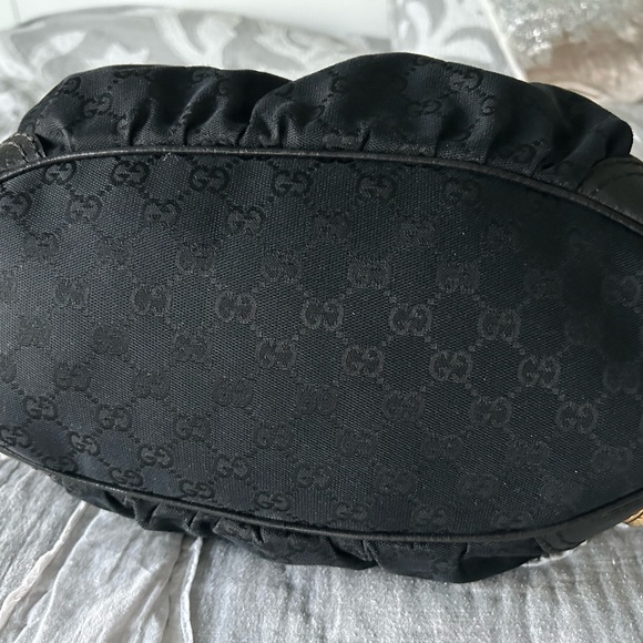 Gucci bag - Picture 9 of 11